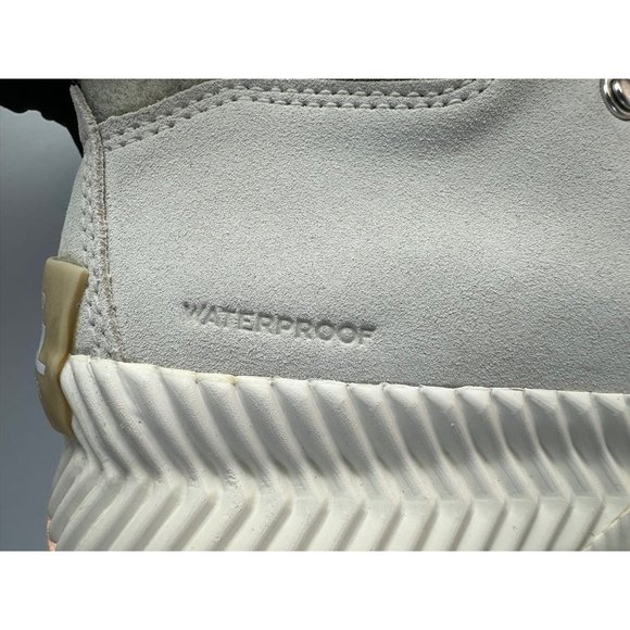 Sorel Out N About III Conquest Women's Chalk/Sea Salt Boots Size 6 - Picture 6 of 10